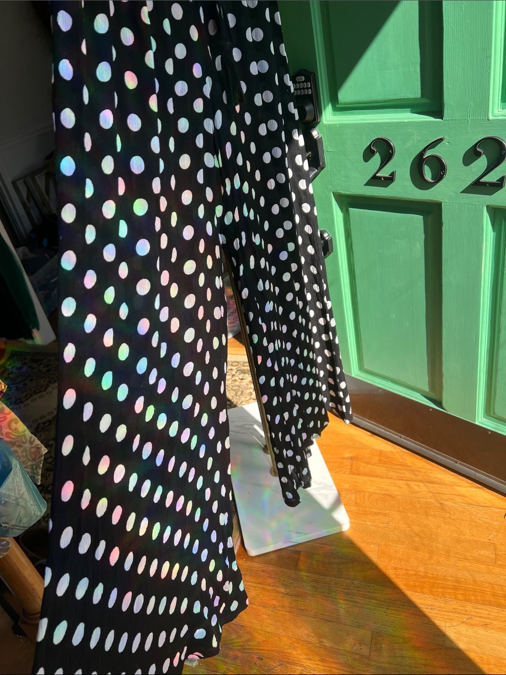 Elam flowy lightweight Black and white polka dot wide leg pant - Picture 4 of 6